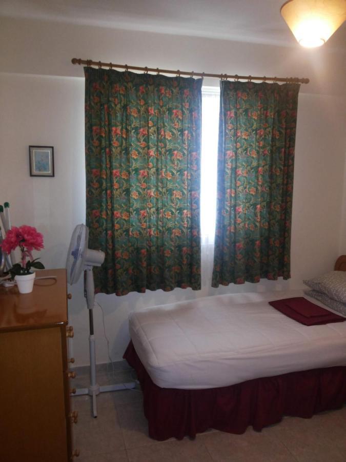 Apartments Mackenzie 1+1 Ларнака Екстериор снимка